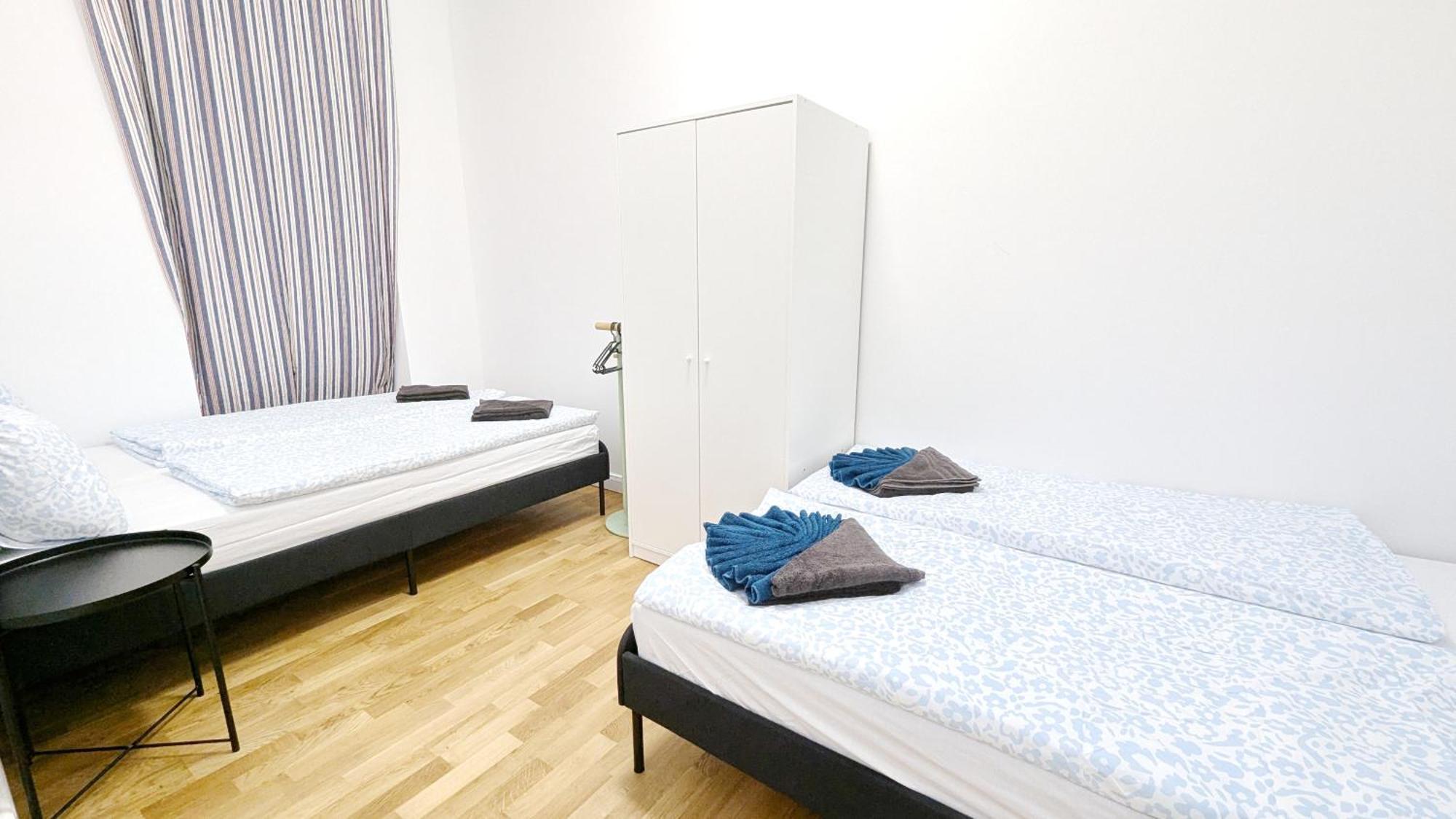 Spacious In A Lively Area * Wien
